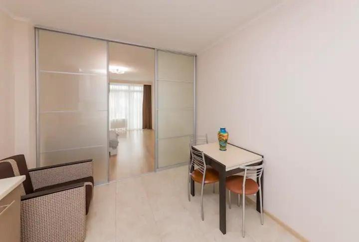 Comfortable Apartment In The Centre โอเดสซา ภายนอก รูปภาพ